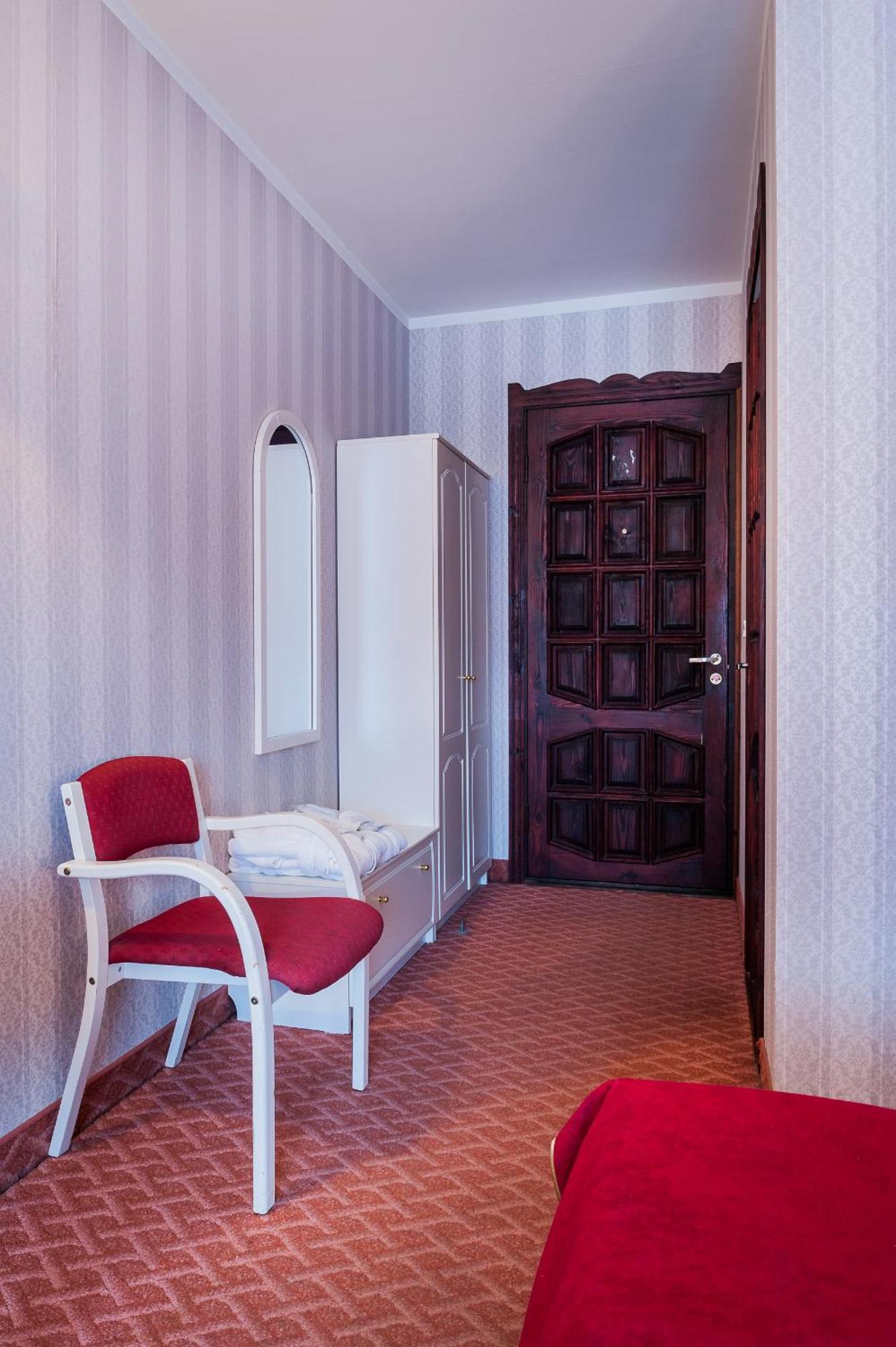 Ecoland Hotel Tallinn Ruang foto