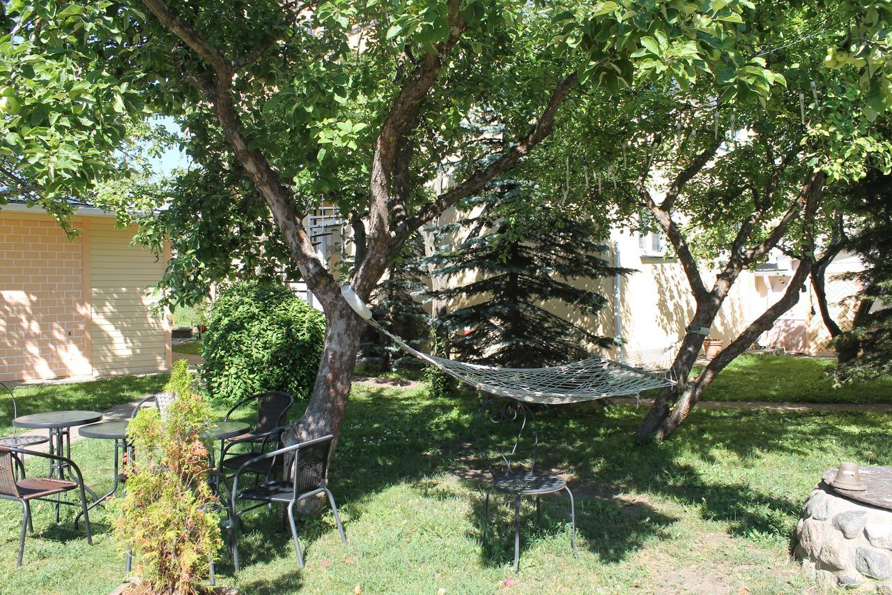 Ecoland Hotel Tallinn Bagian luar foto